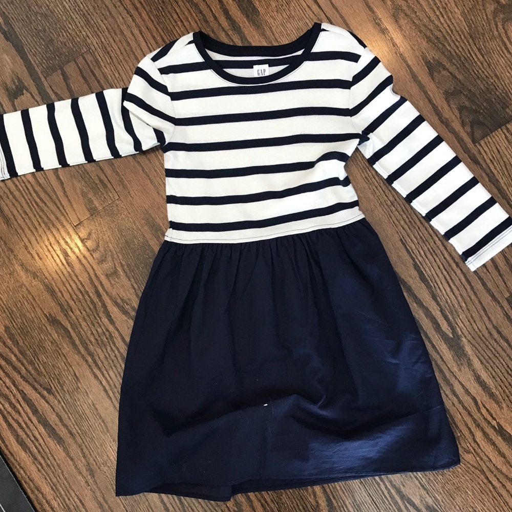 Gap dress worn once
